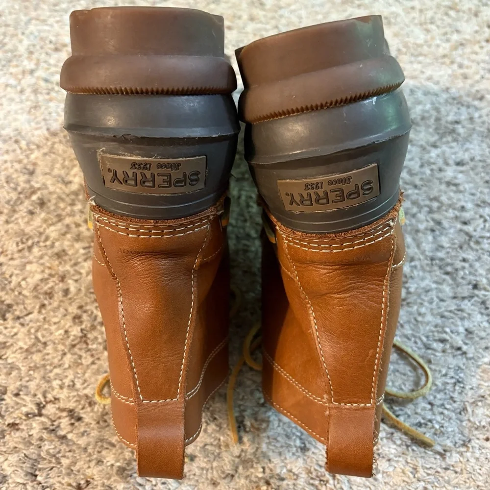 Sperry Men's Brown Leather and Gray Rubber Boots